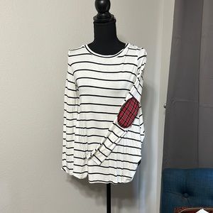 Super cute striped Bibi top. New!